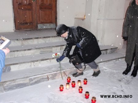 Ля касцёла святога Язэпа ўзгадалі паўстанне Каліноўскага і цяперашніх палітвязняў (Фота)