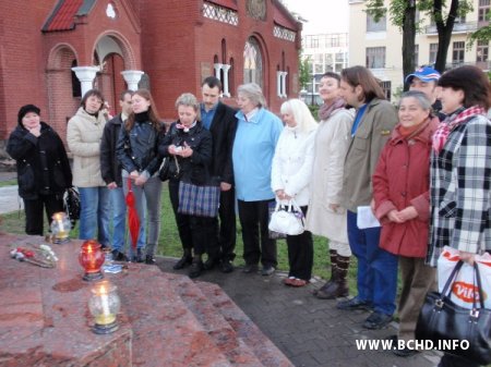 Павал Севярынец удзельнічаў у малітве за палітвязьняў ля Чырвонага касьцёлу (Фота)