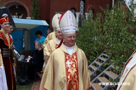 У Менску адзначылі 20-годзьдзе Менска-Магілёўскай мітраполіі (Фота)