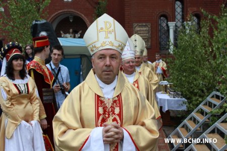 У Менску адзначылі 20-годзьдзе Менска-Магілёўскай мітраполіі (Фота)