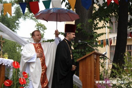 У Менску адзначылі 20-годзьдзе Менска-Магілёўскай мітраполіі (Фота)