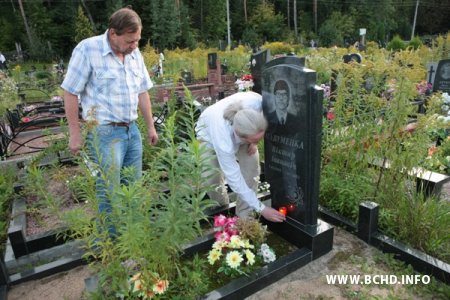 Лідэры і сябры БХД ўзялі ўдзел ва ўшанаванні памяці змагароў за незалежнасць Беларусі (Фота)