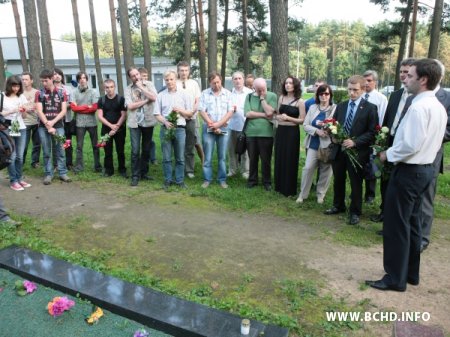 Лідэры і сябры БХД ўзялі ўдзел ва ўшанаванні памяці змагароў за незалежнасць Беларусі (Фота)