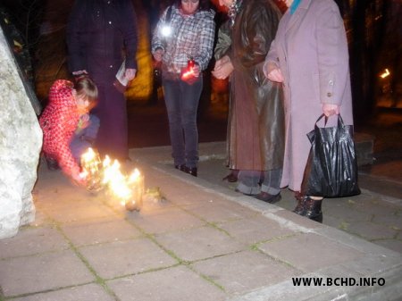 Актывісты БХД у Бабруйску ўшанавалі памяць ахвяр рэпрэсій (фота)