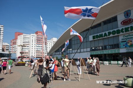 Актывісты "Еўрапейскай Беларусі" далучыліся да пікетаў БХД за Байкот (фота)