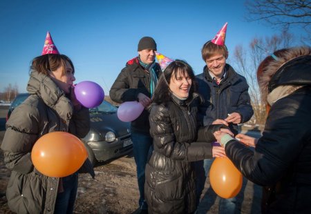 На дзень народзінаў да Севярынца на "хімію" прыехалі 30 гасцей (Відэа, фота)