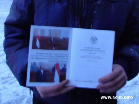 У Магілёве міліцыя спрабавала сарваць акцыю “Маладых Хрысціянскіх Дэмакратаў” (фота)