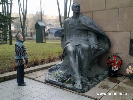 БХД ушанавала памяць ахвяраў камунізму (фота)