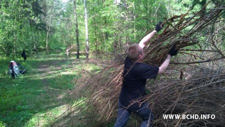Актывісты БХД правялі талаку ў Курапатах (фота, дадалося відэа)