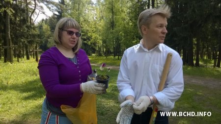 Актывісты БХД правялі талаку ў Курапатах (фота, дадалося відэа)