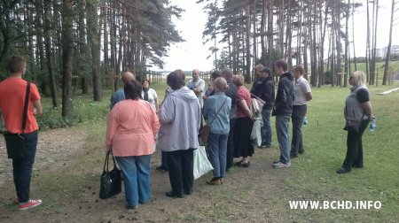 Актывісты БХД у якасці альэрнатывы 3 ліпеня правялі талаку ў Курапатах (фота, відэа)