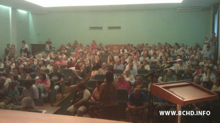 Жыхары Першамайскага раёна Мінска выступілі супраць ушчыльнення (фота)