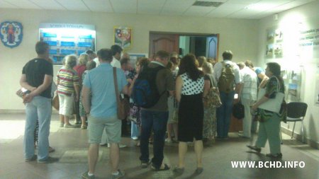 Жыхары Першамайскага раёна Мінска выступілі супраць ушчыльнення (фота)