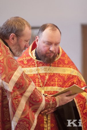 У Мінску запалілі 300 свечак у памяць аб ненароджаных дзецях (фота, відэа)