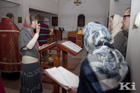 У Мінску запалілі 300 свечак у памяць аб ненароджаных дзецях (фота, відэа)