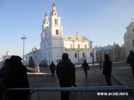 У Менску вернікаў на Раство не пускалі ў царкву