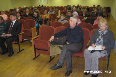 На встрече с чиновниками Татьяну Северинец и Алену Шабуню обозвали уродами и врагами государства (фото)