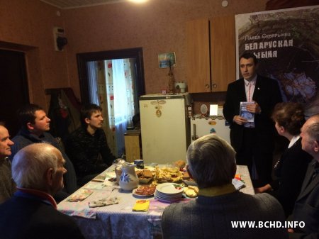 Севярынец прэзентаваў "Беларускую глыбіню" у Карэлічах, Наваградку, Слоніме, Ваўкавыску (фота)