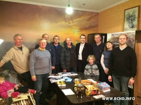 Севярынец прэзентаваў "Беларускую глыбіню" у Карэлічах, Наваградку, Слоніме, Ваўкавыску (фота)