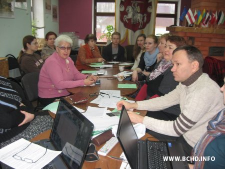 У Віцебску клуб жаночага лідарства правёў семінар па мясцовым самакіраванні (фота)