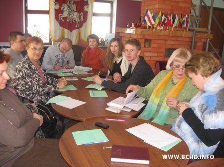 У Віцебску слухачы жаночага клубу даведаліся пра кухню журналістыкі (фота)