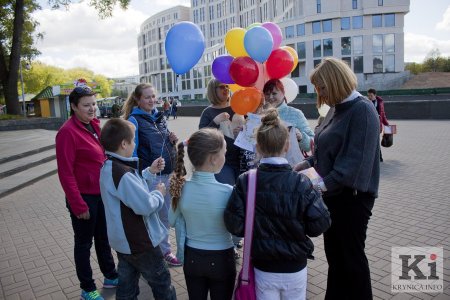 Дзень сям’і: БХД павіншавала мінчукоў са святам (фотарэпартаж)