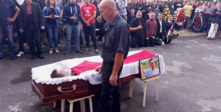 У Брэсце развіталіся з Алесем Чаркашыным