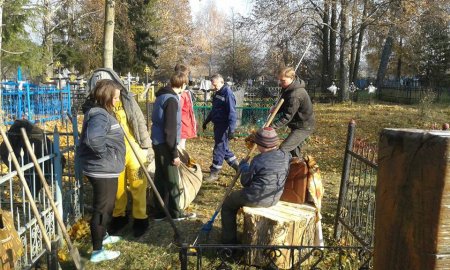 В Кировском районе члены БХД почтили земляков, погибших во время сталинских репрессий (фото)