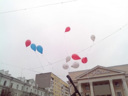 МХД Магілёва правялі акцыю супраць вайны, гвалту і тэрарызму (фота)