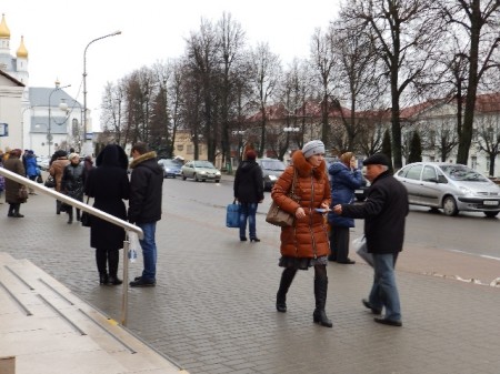 Слонимцы провели акцию «В защиту жизни» (фото)