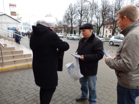 Слонимцы провели акцию «В защиту жизни» (фото)