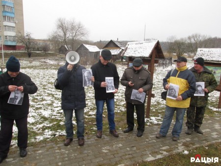 В Копыле прошел разрешенный митинг ко Дню Конституции (видео, фото)