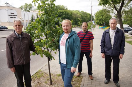 У Гомелі актывісты правялі экалагічны перфоманс «Памятаем. Смуткуем» (фота)