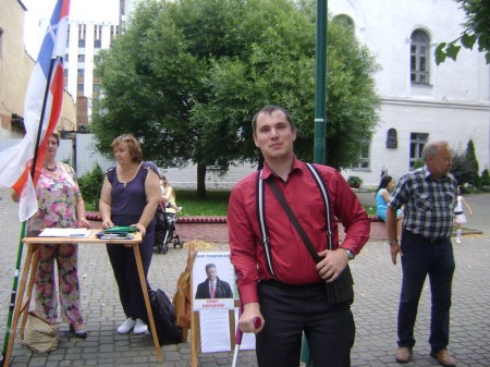 Алег Аксёнаў: людзі не чакаюць ад дэпутатаў паляпшэння жыцця