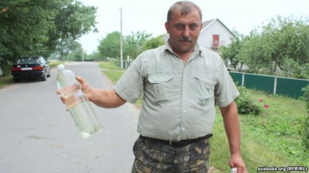 У Бярозаўскім раёне вяскоўцы прыгразілі няўдзелам у выбарах, калі ня будзе чыстай вады