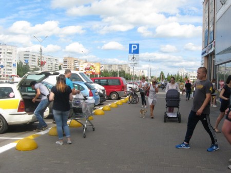 На пікеце БХД у Віцебску можна было памераць ціск (фота)