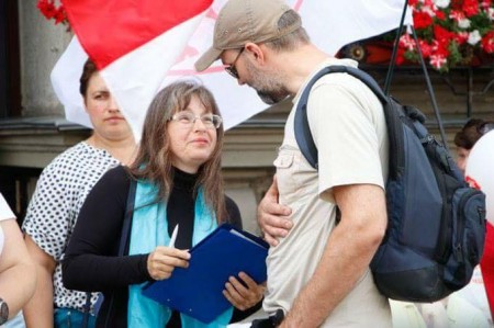 Правацэнтрысты правялі пікет незалежнасці ў Менску (фота)