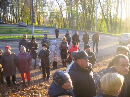 В Витебске приостановили строительство на месте парка (фото)