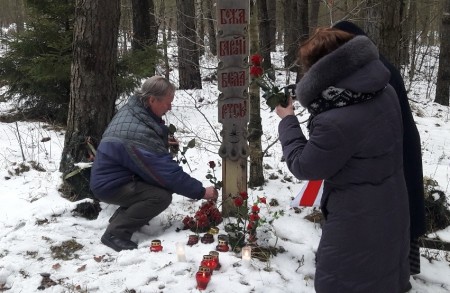 Сябры БХД ушанавалі памяць ксяндза Вінцэнта Гадлеўскага (фота)