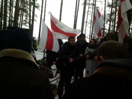 Сябры БХД ушанавалі памяць Міхася Жызнеўскага (фота)