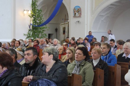 Севярынец прэзентаваў кнігі пра БХД у Навалукомлі, Наваполацку, Дзісне, Мёрах, Друі, Параф’янаве (фота)