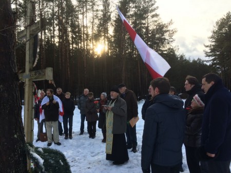 У Трасцянцы адзначылі 75-ю гадавіну расстрэлу ксяндза Гадлеўскага (фота)