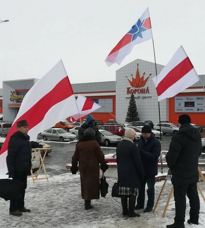 У Менску міліцыя сарвала пікет кандыдата ад БХД, сам ён затрыманы (відэа)