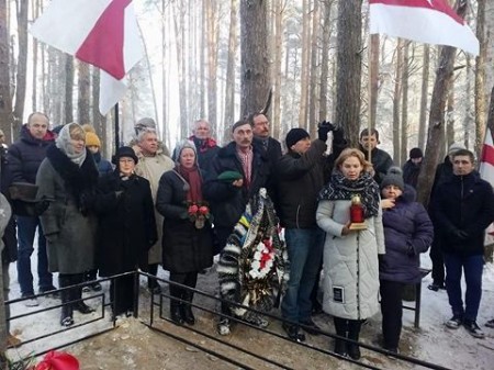 Сябры БХД ушанавалі памяць Міхася Жызнеўскага (фота)