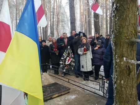 Сябры БХД ушанавалі памяць Міхася Жызнеўскага (фота)