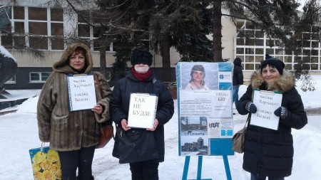 Прамоўцы БХД у Віцебску зладзілі пікет у падтрымку незалежных СМІ і свабоды словы (фота)