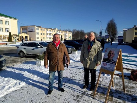 Лідары Правацэнтрысцкай кааліцыі падтрымалі адзінага альтэрнатыўнага кандыдата ў Астравецкім раёне (відэа)