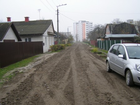 У Пінску жыхары дамагліся добраўпарадкавання вуліцы Прыгожай