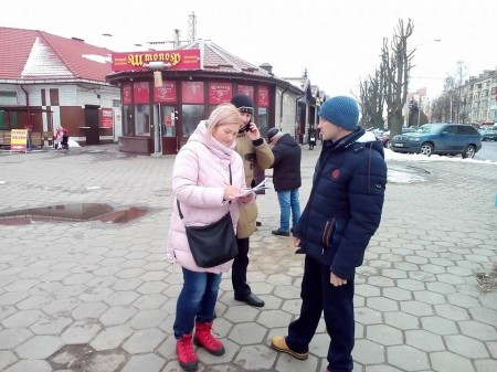 У Бабруйску пачаўся збор подпісаў за рэформу судовай сістэмы (фота)