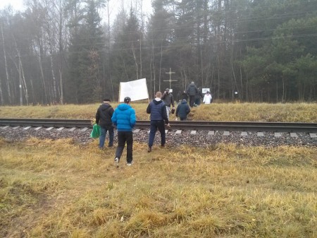 Пад Віцебскам ушанавалі ахвяр камуністычных рэпрэсій (фота)
